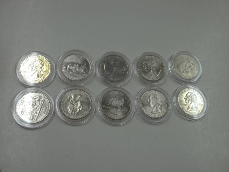 10 - 2000 Virginia Quarters in case