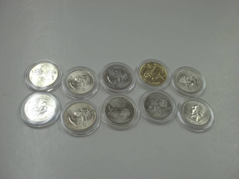 10 - 2000 South Carolina Quarters in case