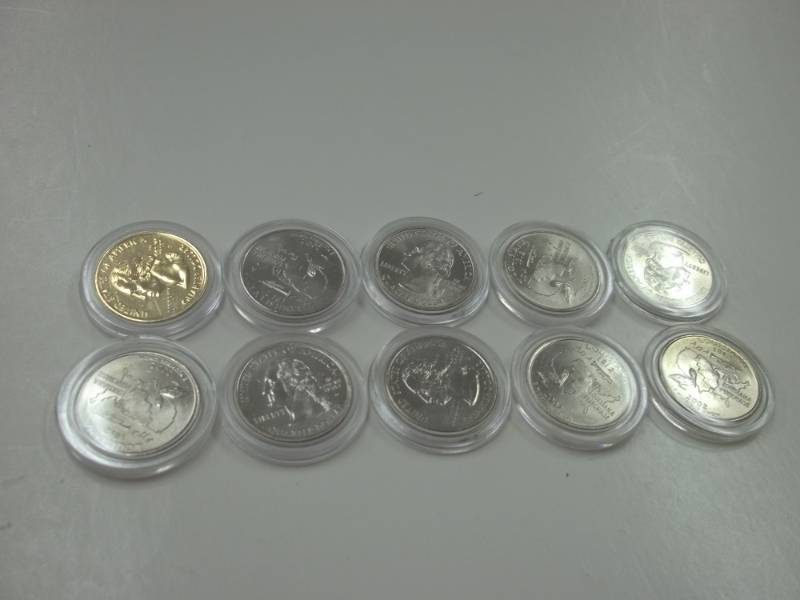 10 - 2002 Louisiana Quarters in case
