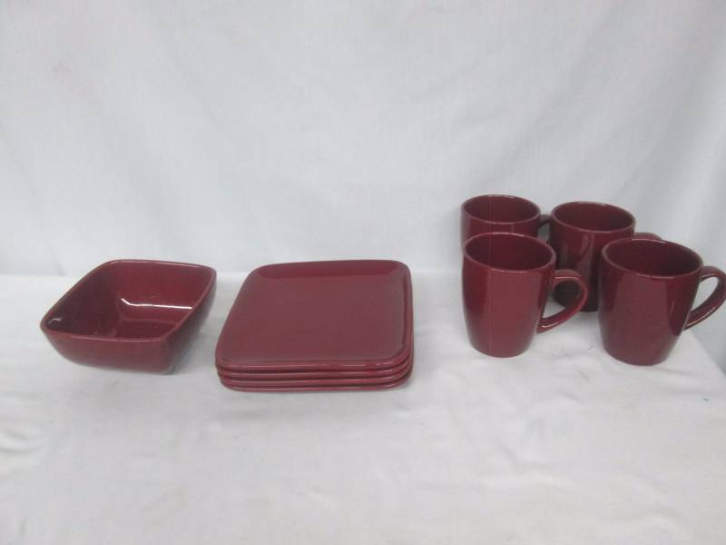 lot 90 image: Alcove Square Stoneware Dinnerware Set