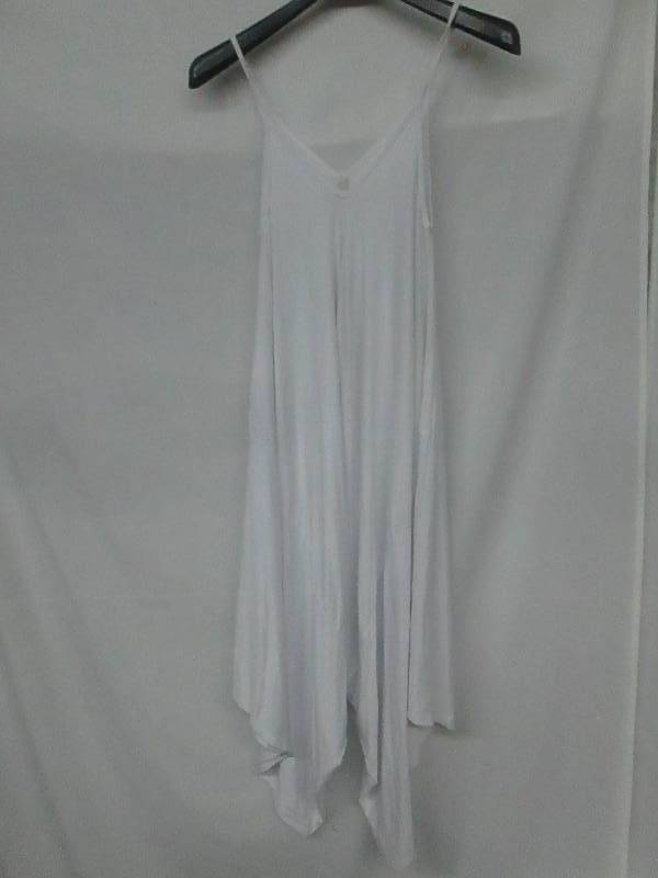 lot 84 image: Elan Misses Handkerchief Hem Harem Jumper