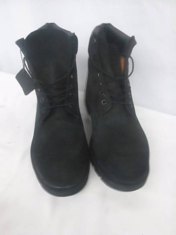 lot 24 image: Timberland Mens Icon 6 Basic Boot