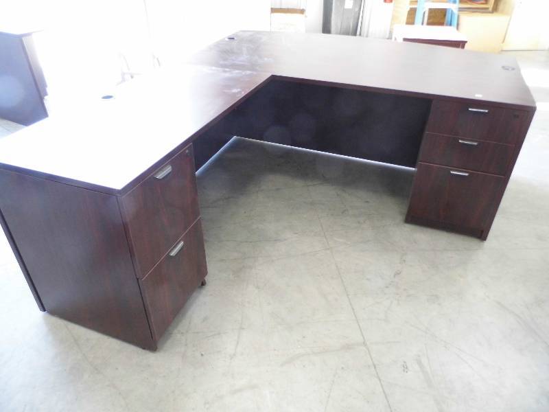 Desk with L Return