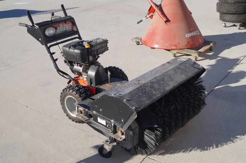 Ariens Lot Sweeper
