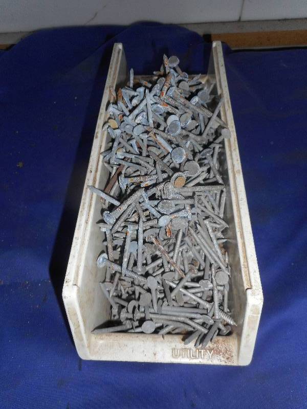 SHINGLE NAILS