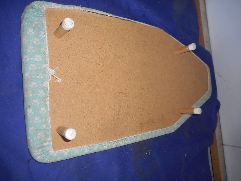 VINTAGE WOODEN TABLE TOP IRONING BOARD