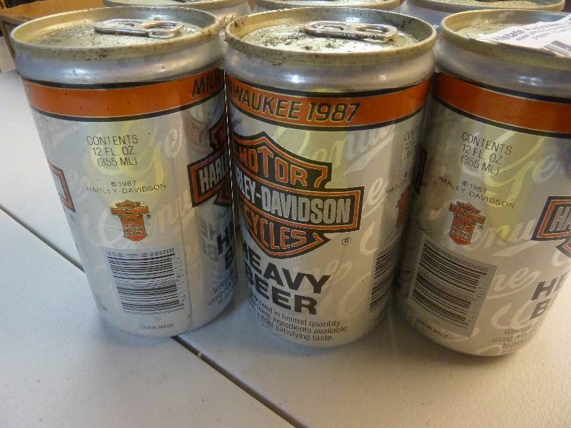 lot 446 image: Harley Davidson Collectible Unopened Beer Cans