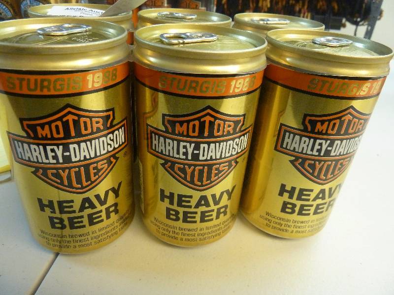lot 450 image: Harley Davidson Collectible Unopened Beer Cans