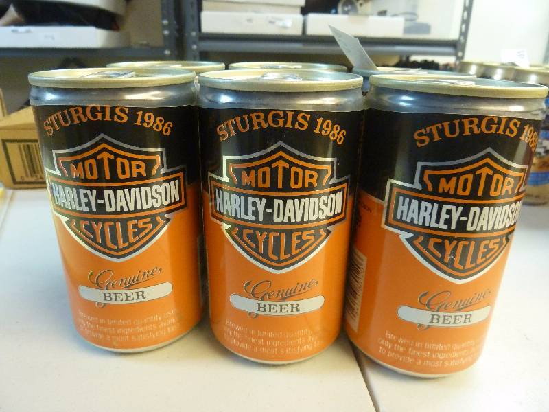 lot 454 image: Harley Davidson Collectible Unopened Beer Cans