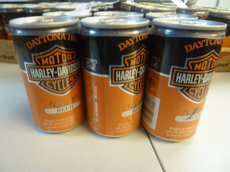 lot 455 image: Harley Davidson Collectible Unopened Beer Cans