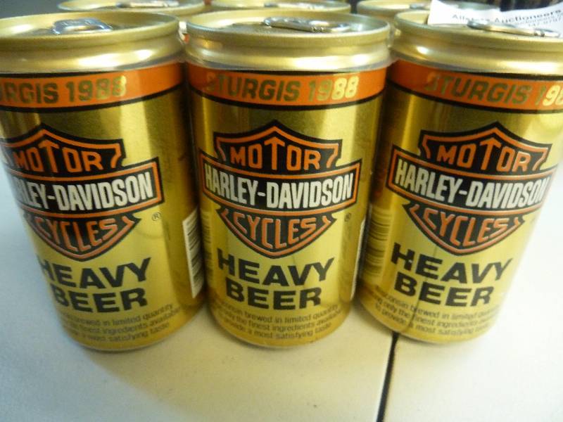 lot 464 image: Harley Davidson Collectible Unopened Beer Cans