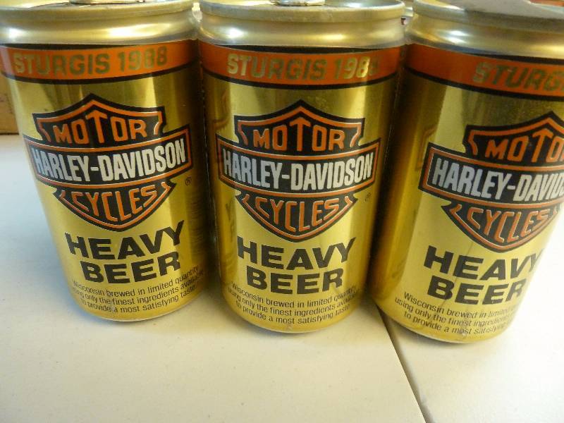 lot 465 image: Harley Davidson Collectible Unopened Beer Cans