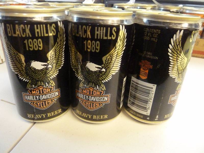 lot 474 image: Harley Davidson Collectible Unopened Beer Cans
