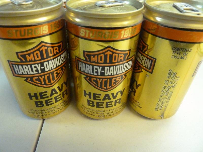 lot 482 image: Harley Davidson Collectible Unopened Beer Cans