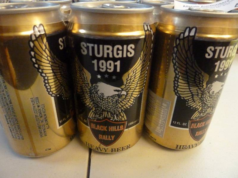 lot 497 image: Harley Davidson Collectible Unopened Beer Cans