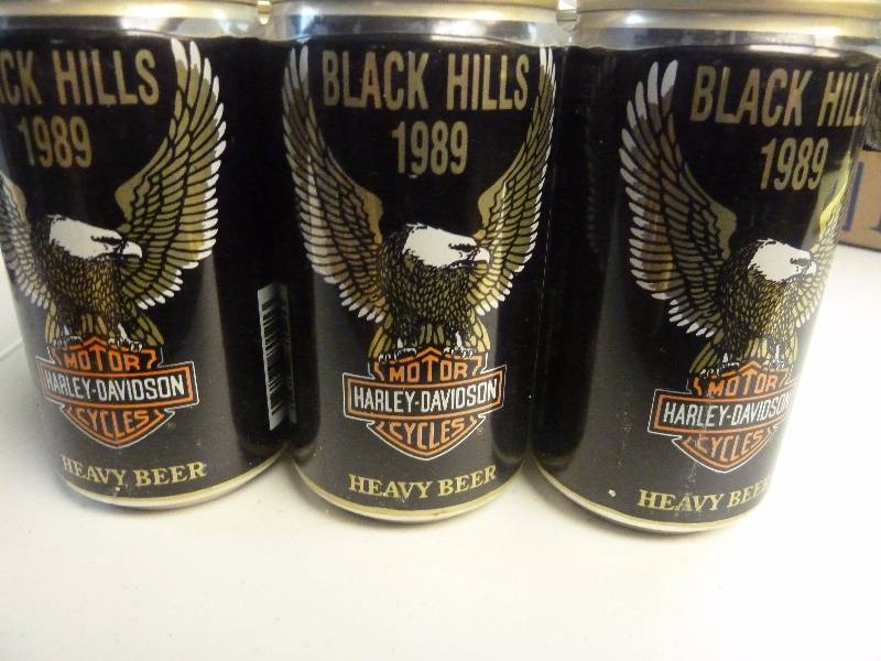 lot 519 image: Harley Davidson Collectible Unopened Beer Cans
