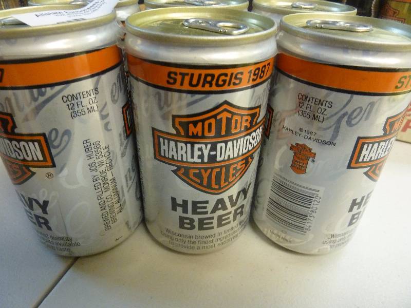 lot 527 image: Harley Davidson Collectible Unopened Beer Cans