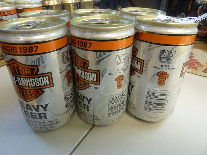 lot 528 image: Harley Davidson Collectible Unopened Beer Cans