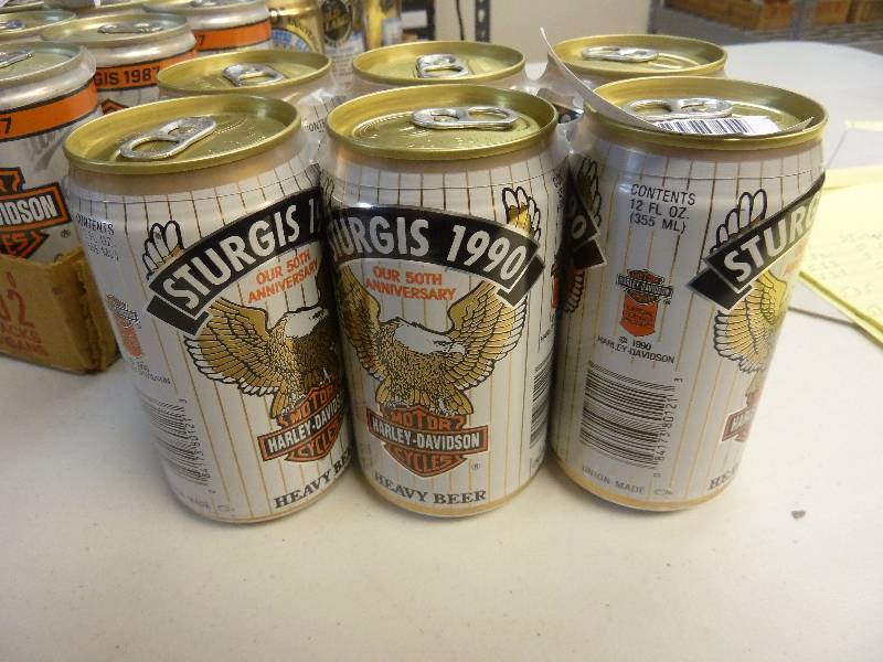 lot 541 image: Harley Davidson Collectible Unopened Beer Cans