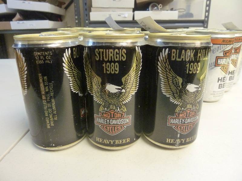lot 547 image: Harley Davidson Collectible Unopened Beer Cans
