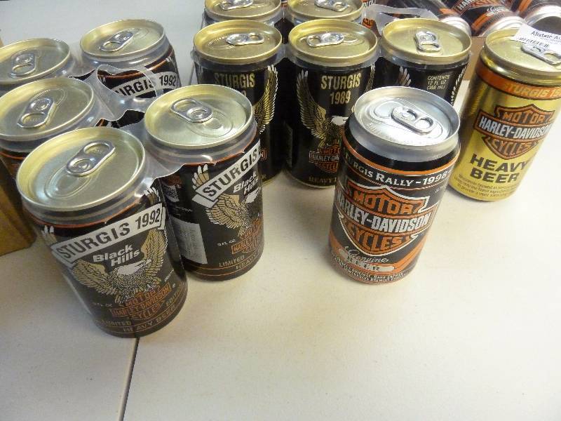 lot 569 image: Harley Davidson Collectible Unopened Beer Cans