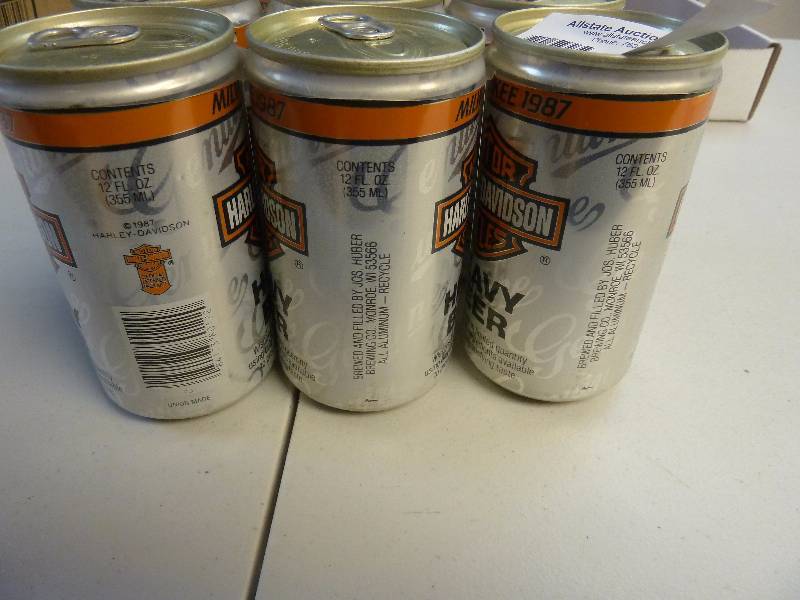 lot 578 image: Harley Davidson Collectible Unopened Beer Cans