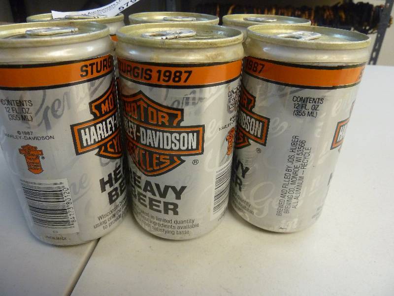 lot 579 image: Harley Davidson Collectible Unopened Beer Cans