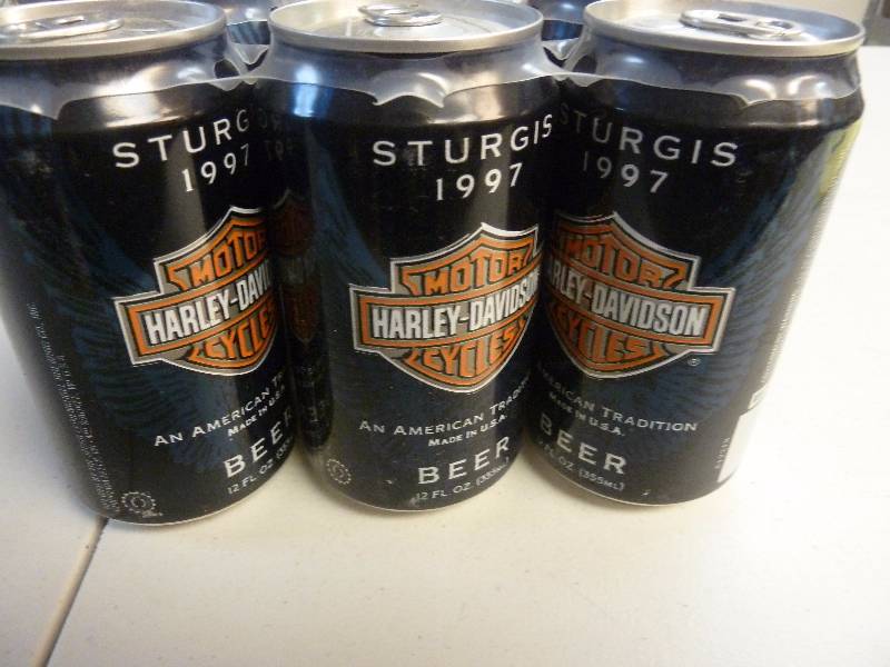 lot 580 image: Harley Davidson Collectible Unopened Beer Cans