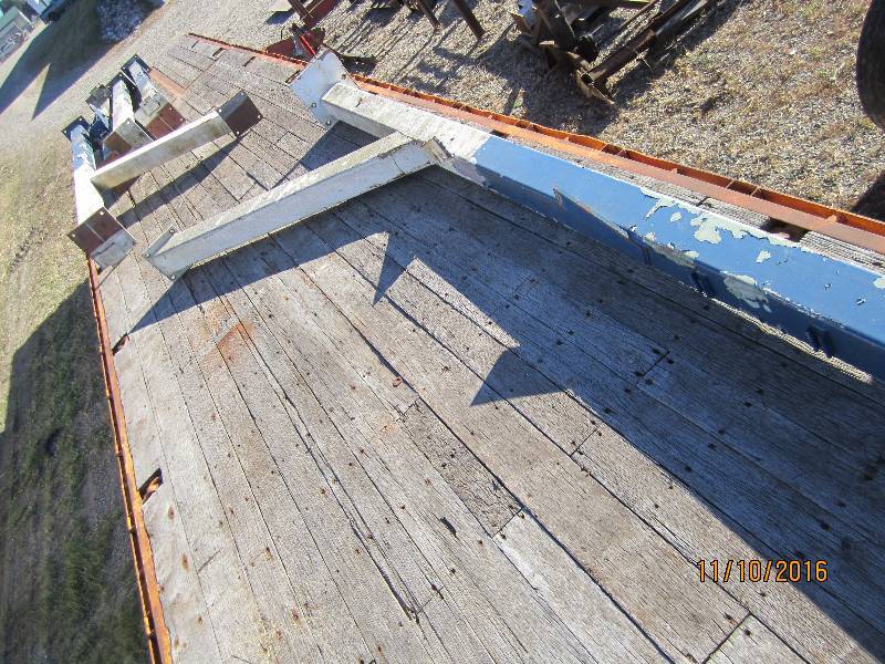 5 free standing columns, 13 feet 6 ...
