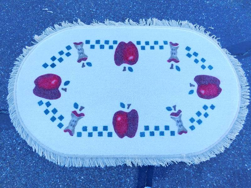 2.5x4 Hand Painted Fringed Oval Rug