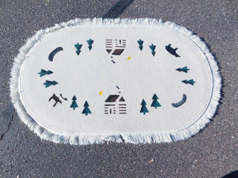 2.5x4 Hand Painted Fringed Oval Rug