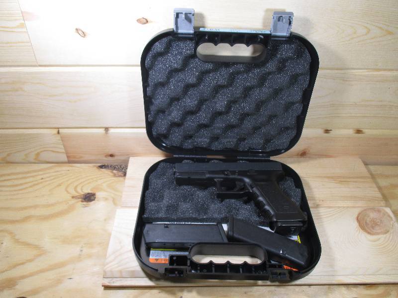 lot 8 image: Glock G22 Gen3 Cerakote GryBlk Semi-auto Pistol