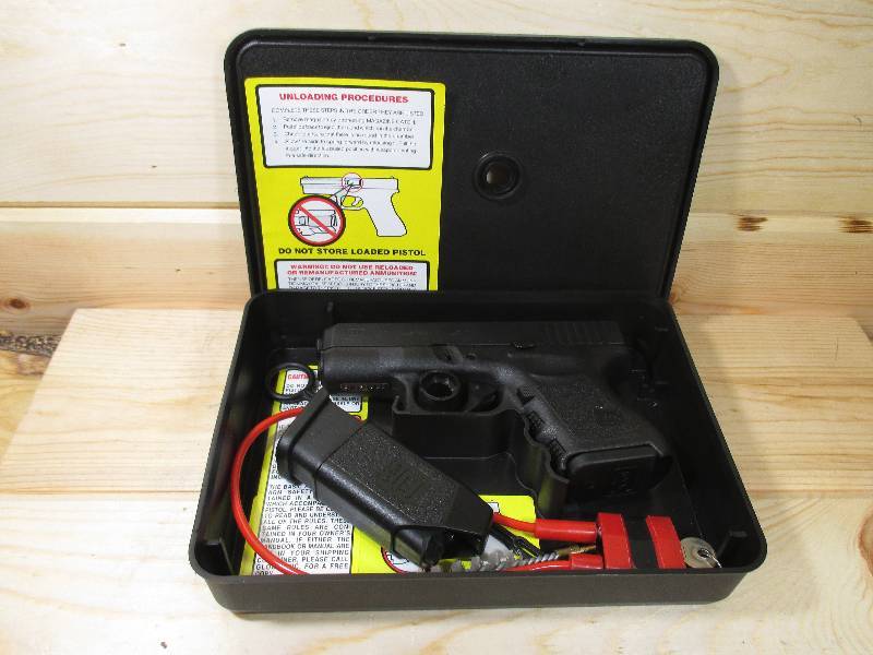 lot 10 image: Glock 27 Gen3 Compact Semi-auto Pistol