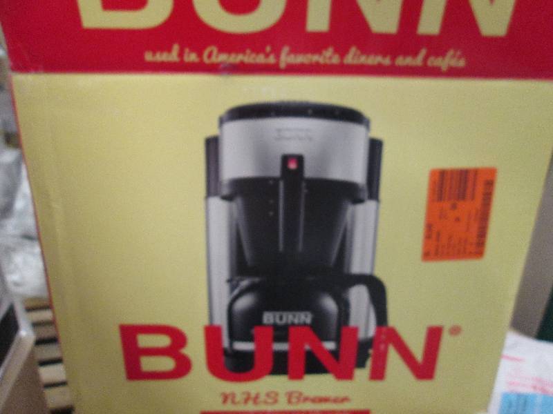 lot 205 image: bunn 10 cup coffee maker withy pour...
