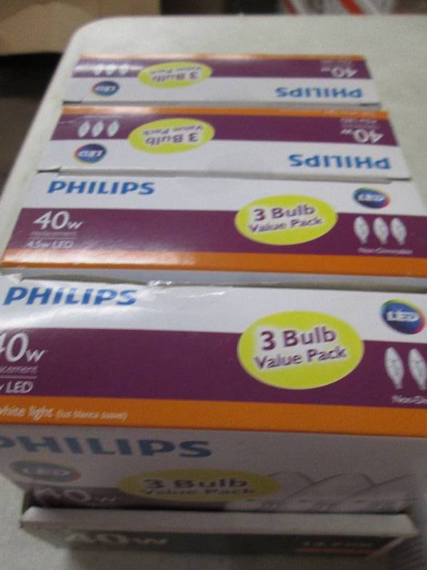 lot 216 image: 4 packages of philips 40w replaceme...