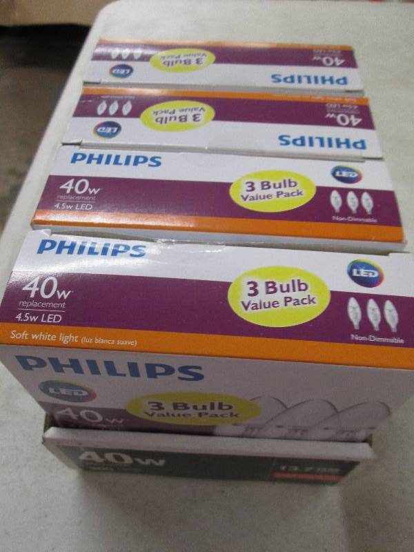 lot 225 image: 4 packages of philips 40w replaceme...
