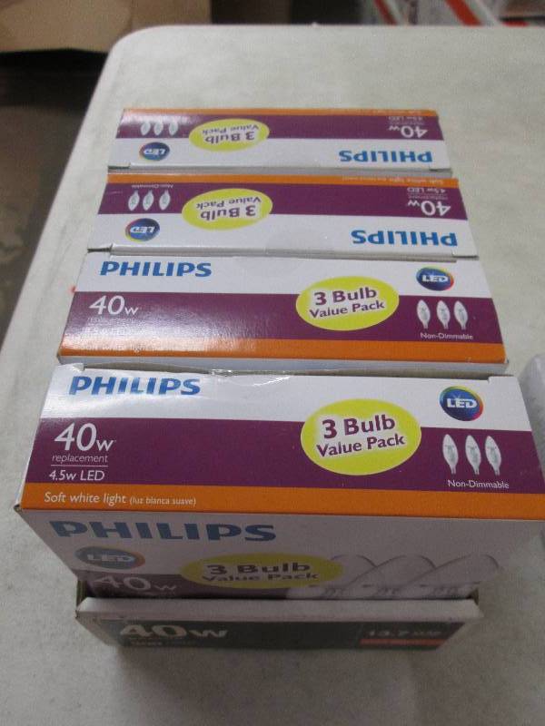 lot 226 image: 4 packages of philips 40w replaceme...