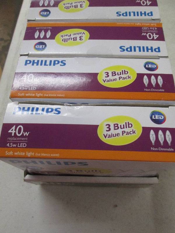 lot 238 image: 4 packages of philips 40w replaceme...
