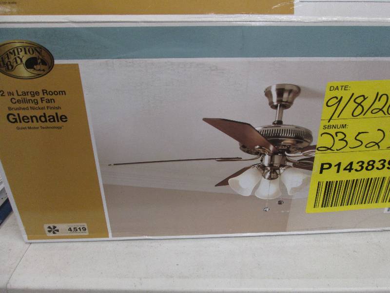 lot 16 image: 52 in large room ceiling fan brushe...