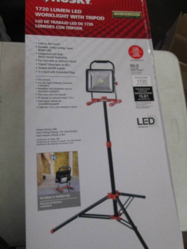 lot 31 image: huskeyLED work light new never ope...