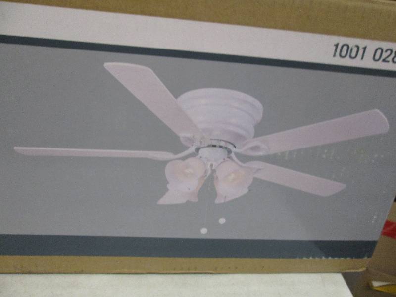lot 90 image: 52 clarkston ceiling fan white fin...
