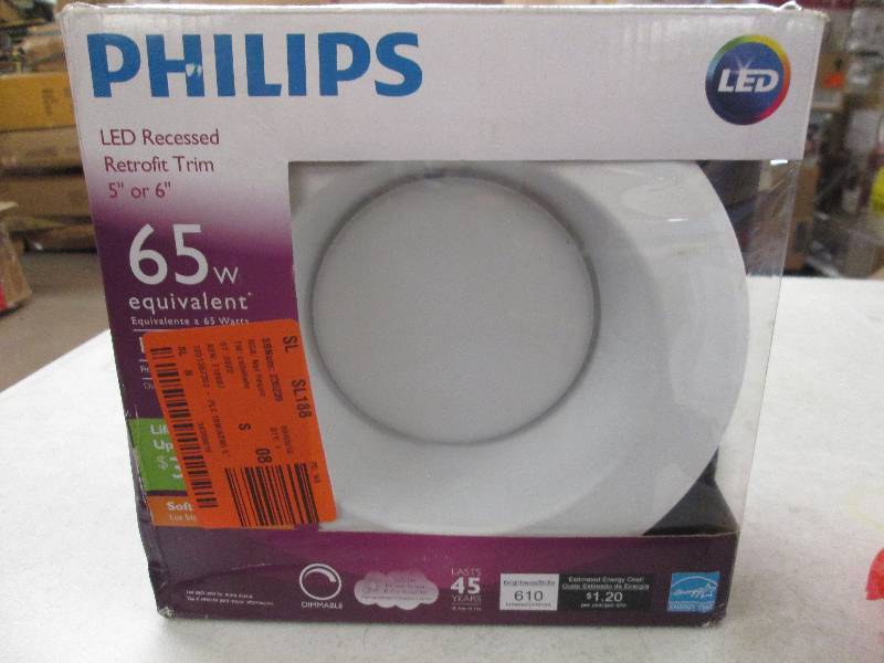 lot 179 image: Philips LED recessed retrofit 5to6...
