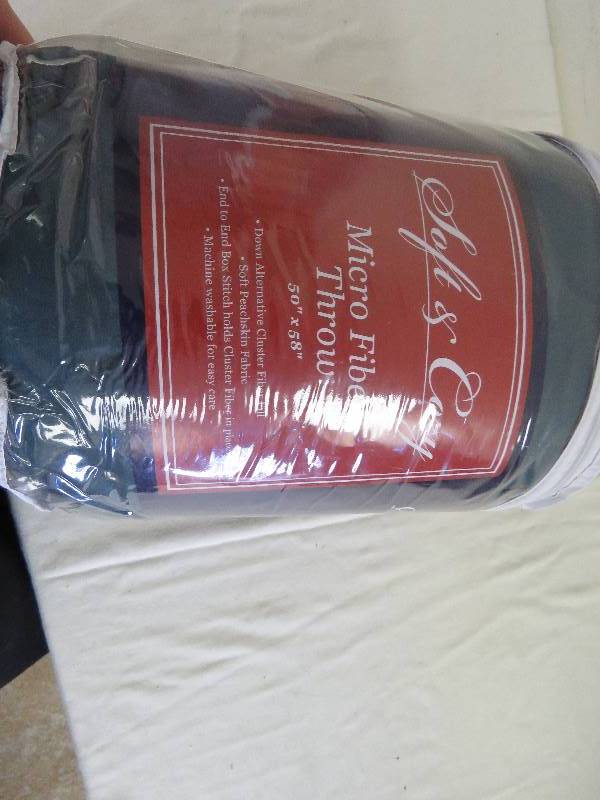 MicroFiber Throw