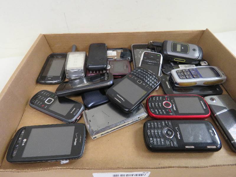 Electronics lot