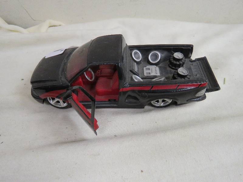 Maisto Collectible
