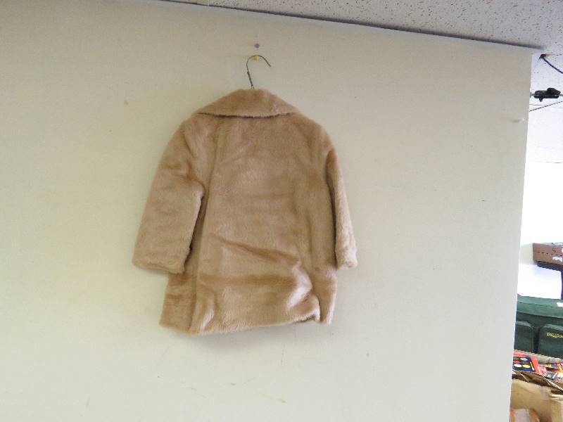 Kids clothing