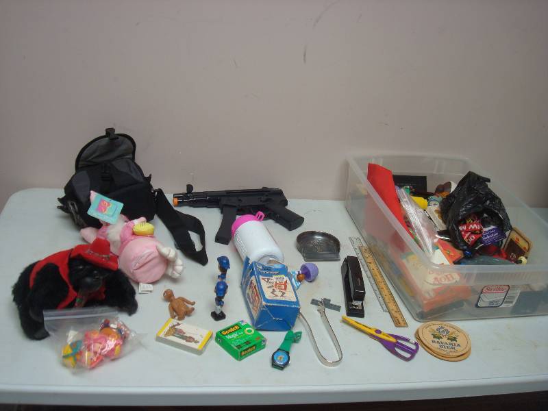 lot 15 image: Bin With Some Mixed Items, Toy Gun