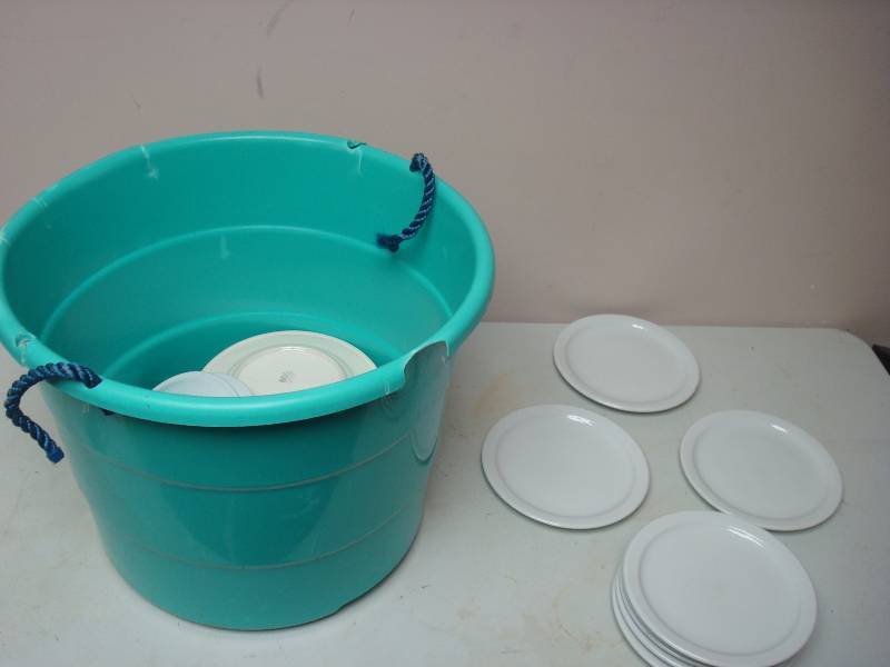 lot 19 image: Bin With Some Restaurant Plates