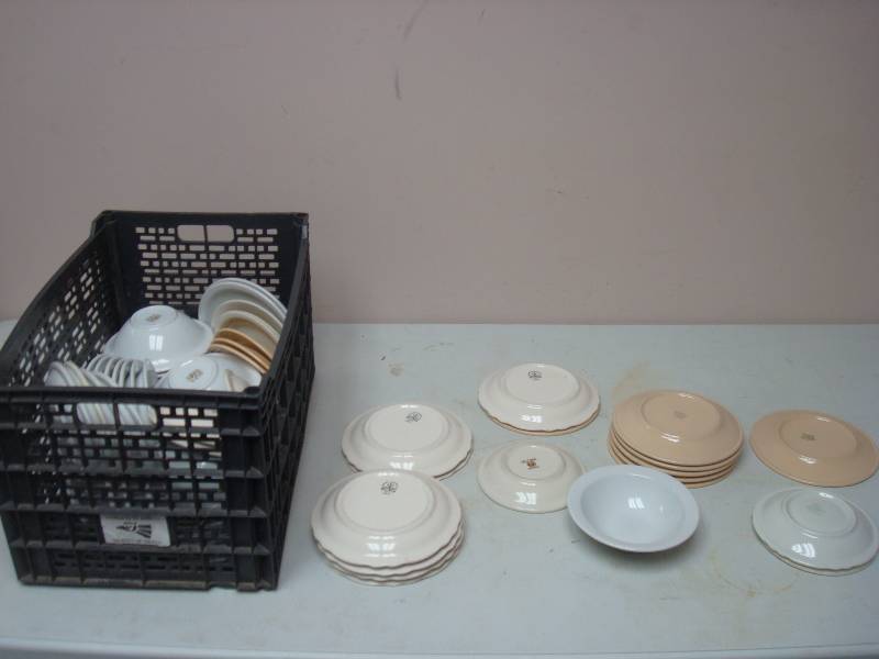 lot 21 image: Basket With Some Vintage Restaurant Dishes, Homer Laughlin Used, Some Wear, Dishes, Saucers