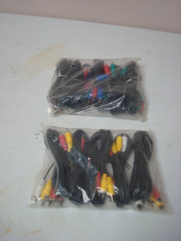 lot 97 image: Lot Of RCA Cords
